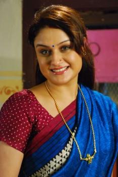 Sonia Agarwal stills from Palakkattu Madhavan Movie
