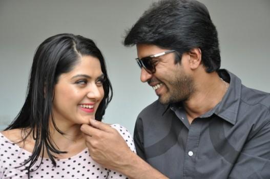 Allari Naresh and Sakshi Chowdary