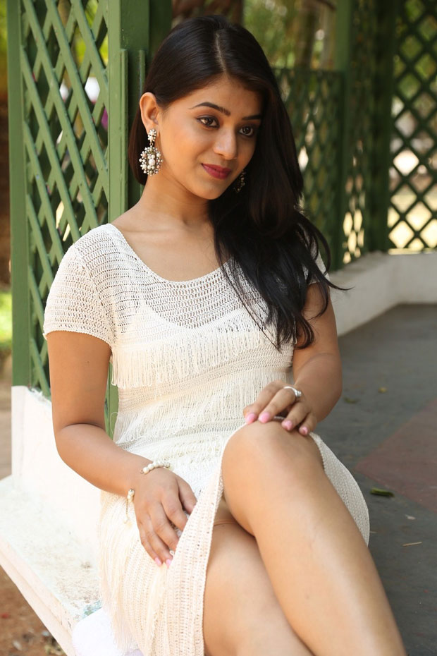 Yamini Bhaskar Latest Pics - Photos,Images,Gallery - 11527