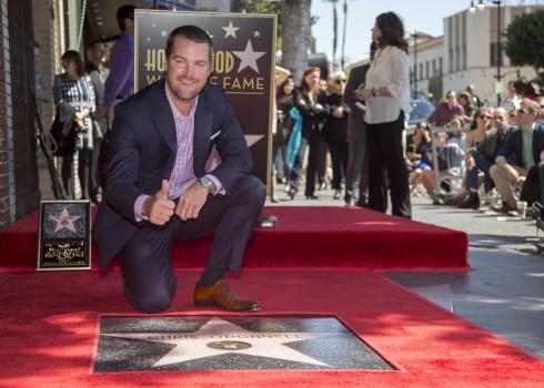 Actor Chris O'Donnell poses by his star after it was unveiled on the Hollywood Walk of Fame in Los Angeles, California March 5, 2015 (REUTERS)