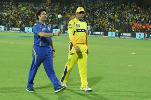 Sachin Tendulkar and Dhoni