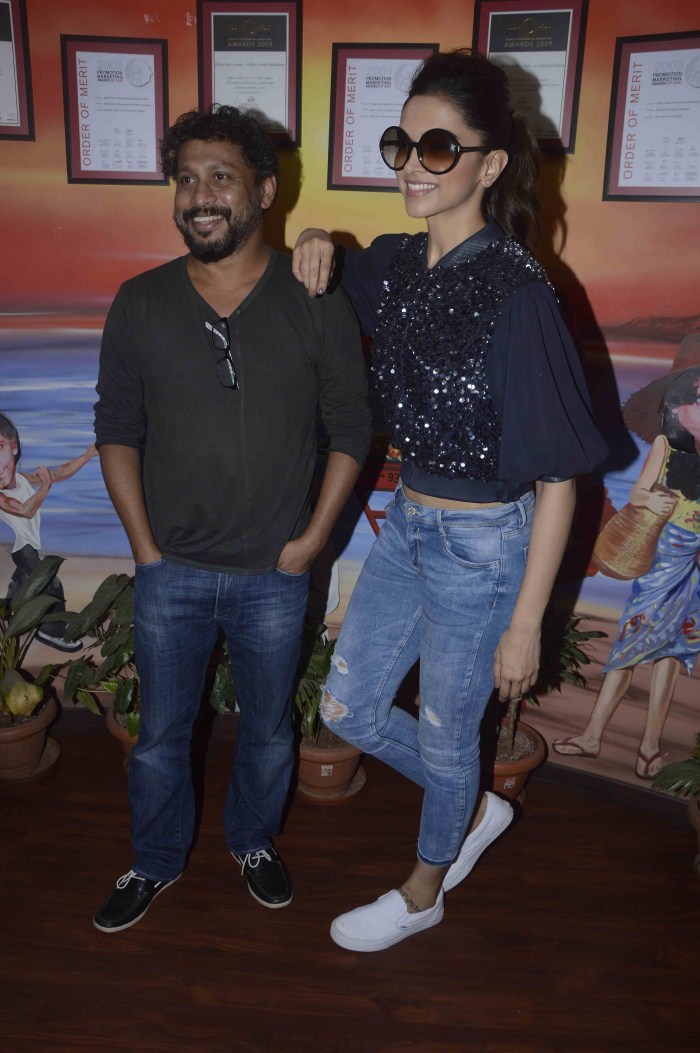 Shoojit Sircar and Deepika Padukone at Piku Movie Promotion Piku Movie Promotion,Piku,bollywood movie Piku,Shoojit Sircar,Deepika Padukone,actress Deepika Padukone,Deepika Padukone piku,Deepika Padukone pics,Deepika Padukone images,Deepika Padukone latest pics,Deepika Padukone at Piku Movie Promotion