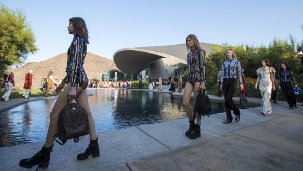 Louis Vuitton Palm Springs cruise 2015/16: show report