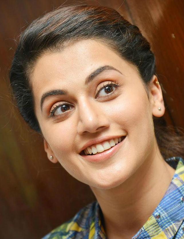 Taapsee Pannu Latest Pics - Photos,Images,Gallery - 12074