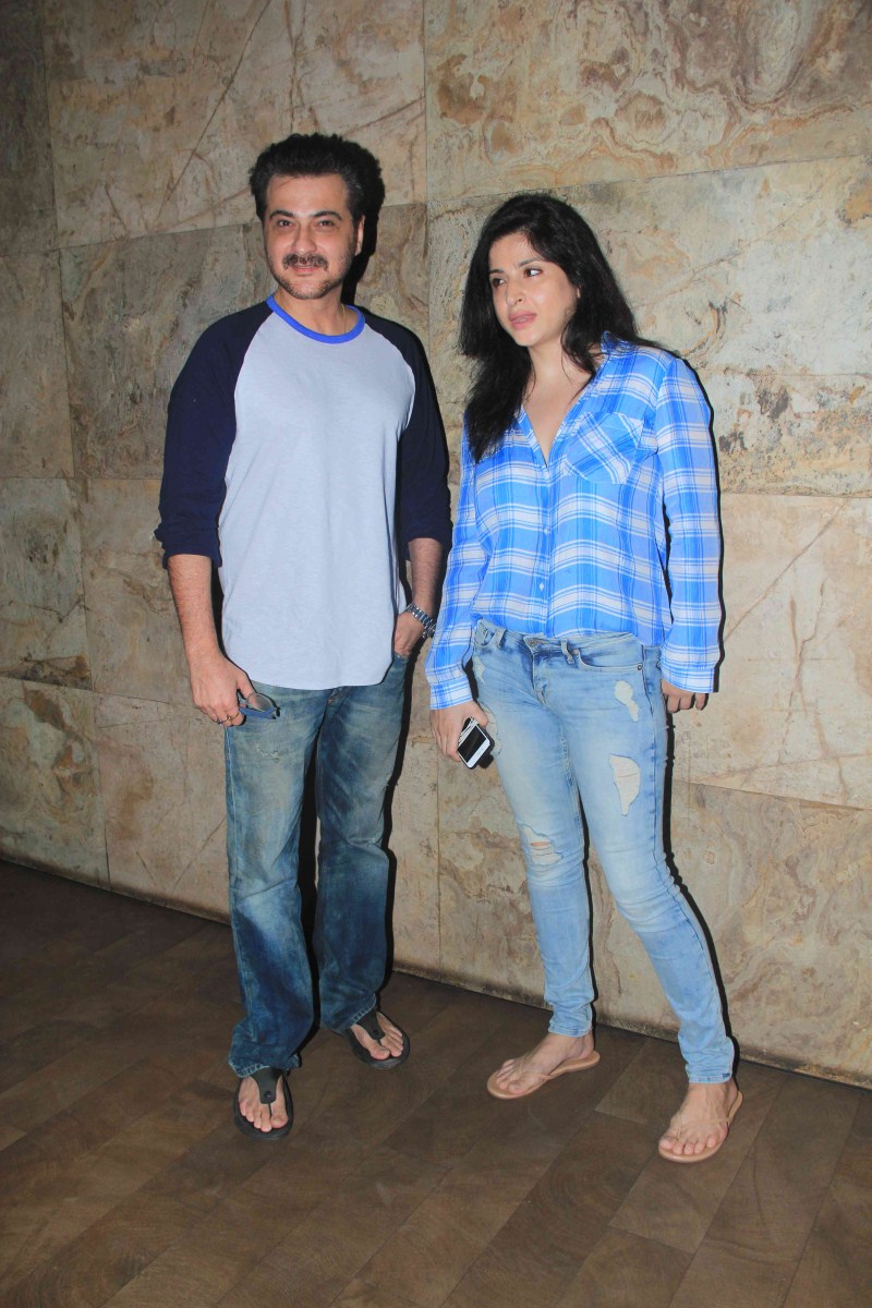 Dil Dhadakne Do,Dil Dhadakne Do Special Screening,Dil Dhadakne Do Special Screening at Lightbox,bollywood movie Dil Dhadakne Do,event,bollywood event,Malaika Arora Khan,actress Malaika Arora Khan,Malaika Arora Khan pics,Malaika Arora Khan images,Amrita Ar