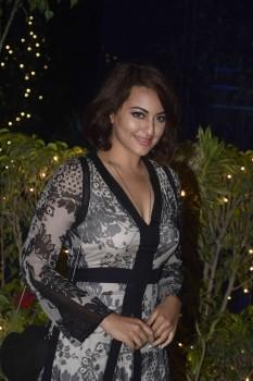 Sonakshi Sinha at Mary Kom Success Bash