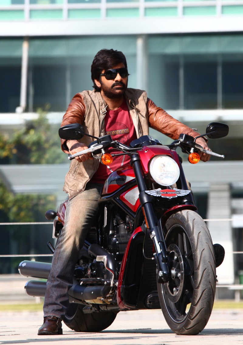 Ravi Teja as Bengal Tiger