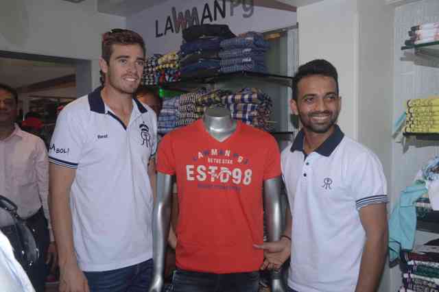 Rajasthan Royals Team Visit K Lounge Rajasthan Royals,Rajasthan Royals team photos,K Lounge,RR team,ipl 2015