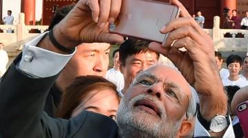 Narendra Modi's Top 10 Selfies,Narendra Modi Top 10 Selfies,Narendra Modi best Selfies,Narendra Modi Selfies,Selfie pics,narendra modi Selfie pics,narendra modi Selfie images,narendra modi Selfie photos,narendra modi Selfie stills,Narendra Modi clicks sel