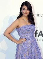Aishwarya Rai amfAR,Aishwarya Rai Bachchan attends the amfAR gala at Cannes 2015,Aishwarya Rai at amfAR gala,Aishwarya Rai Bachchan,amfAR,amfAR Cannes 2015,Aishwarya Elie Saab,Aishwarya Rai Bachchan lavender Elie Saab,Aishwarya Rai Bachchan cannes,Aishwar