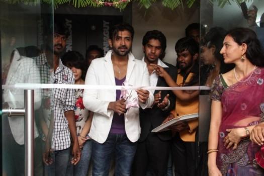 Arun Vijay Launches Toni and Guy Salon