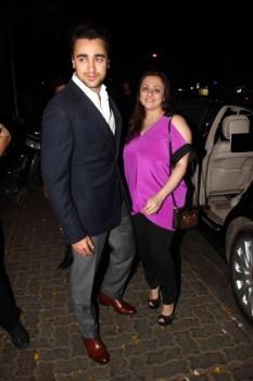 Imran Khan spotted at Hakkason Restaurent Bandra