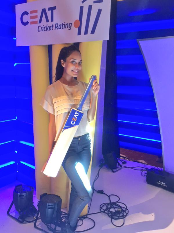 Lisa Haydon at Ceat Cricket Awards 2014-15 Ceat Cricket Awards 2014-15,Ceat Cricket Awards,Ceat Cricket Awards 2015,Ceat Cricket Awards pics,Ceat Cricket Awards images,Ceat Cricket Awards photos,Ceat Cricket Awards stills,Ceat Cricket Awards pictures