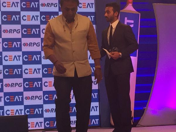 Sunil Gavaskar with Ajinkya Rahane, Indian cricketer of the year Ceat Cricket Awards 2014-15,Ceat Cricket Awards,Ceat Cricket Awards 2015,Ceat Cricket Awards pics,Ceat Cricket Awards images,Ceat Cricket Awards photos,Ceat Cricket Awards stills,Ceat Cricket Awards pictures