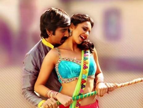 Ravi Teja and Rakul Preet Singh stills from Telugu Movie Kick 2