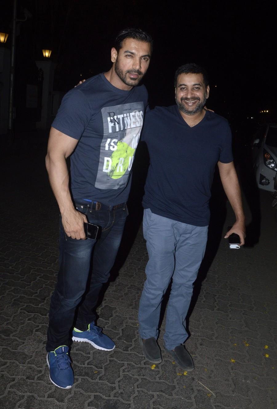 John Abraham Spotted at Bandra - Photos,Images,Gallery - 15279