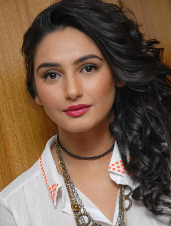 Ragini Dwivedi Latest Pictures Ragini Dwivedi,actress Ragini Dwivedi,Ragini Dwivedi Latest Pics,Ragini Dwivedi Latest images,Ragini Dwivedi Latest photos,Ragini Dwivedi Latest stills,Ragini Dwivedi pics,Ragini Dwivedi images,Ragini Dwivedi photos,Ragini Dwivedi stills,Ragini Dwivedi ho
