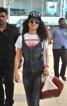 Kangana Ranaut Snapped at Mumbai Airport