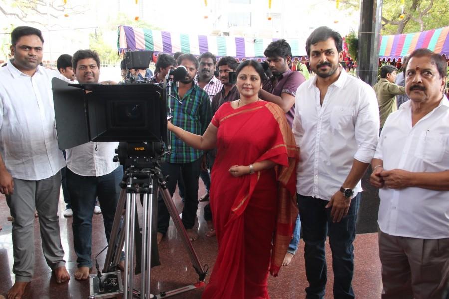 The movie is produced under the banner of PVP Cinema. Karthi,Nagarjuna,Shruti haasan,Jayasudha,Karthi nagarjuna film launch,Karthi nagarjuna film launch photos