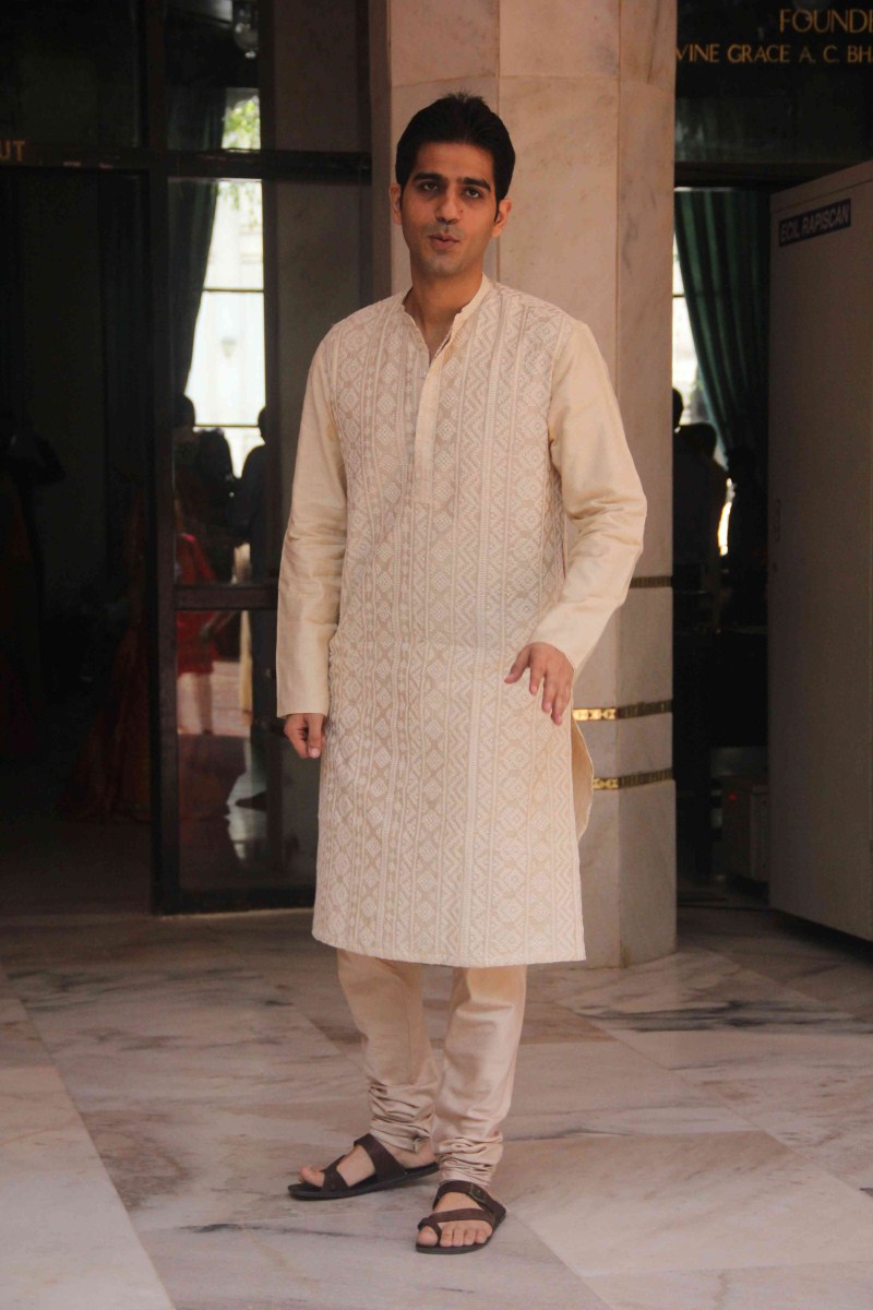 Dhruv Mehra and Nishka Lulla's Wedding Dhruv Mehra and Nishka Lulla's Wedding Pics,Nishka Lulla's Wedding,Nishka Lulla's Wedding pics,Nishka Lulla's Wedding images,Nishka Lulla's Wedding stills,Dhruv Mehra Wedding Pics,Dhruv Mehra Wedding images,Dhruv Mehra Wedding photos,Dhruv Mehra Wedding s