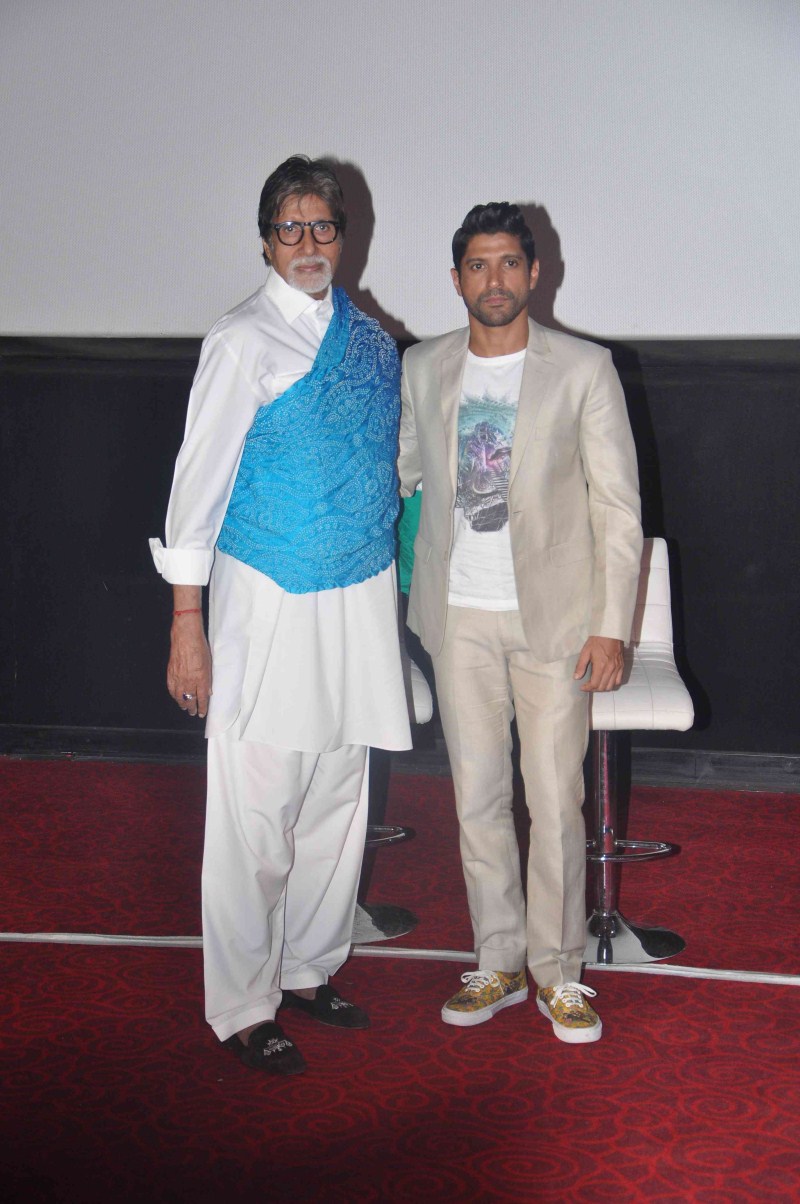 Amitabh Bachchan and Farhan Akhtar at Wazir First Look Launch Amitabh Bachchan and Farhan Akhtar launch the first look of Wazir,Amitabh Bachchan launch the first look of Wazir,Farhan Akhtar launch the first look of Wazir,Amitabh Bachchan and Farhan Akhtar,Amitabh Bachchan,Farhan Akhtar,Wazir,Wazir first look