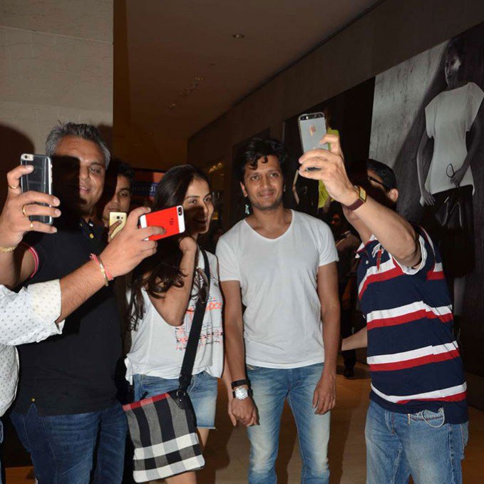 Riteish Deshmukh and Genelia Deshmukh Spotted Wearing Matching Outfits While Shopping in Malaysia Riteish Deshmukh and Genelia Deshmukh Shopping in Malaysia,Riteish Deshmukh and Genelia Deshmukh,Riteish Deshmukh,Genelia Deshmukh,Genelia D'Souza,iifa 2015,iifa 2015 pics,iifa 2015 images,iifa 2015 photos