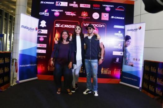 Anushka Sharma and Zoya Akhtar at Kuala Lumpur Airport for IIFA Weekend 2015