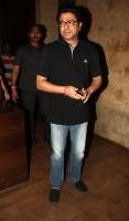 Aamir Khan,Raj Thackeray and family watch Dil Dhadakne Do,Aamir Khan family watch Dil Dhadakne Do,Raj Thackeray and family watch Dil Dhadakne Do,Amir Khan with his wife,Amir Khan and Kiran Rao,Kiran Rao,Aamir khan,Raj Thackeray,Dil Dhadakne Do