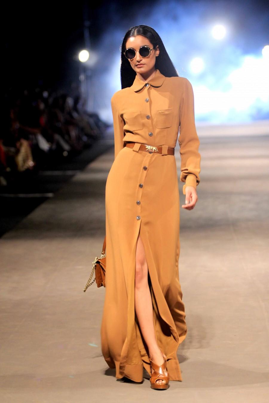 Lakme Fashion Week 2015 Sabyasachi Mukherjee Raise The Curtain