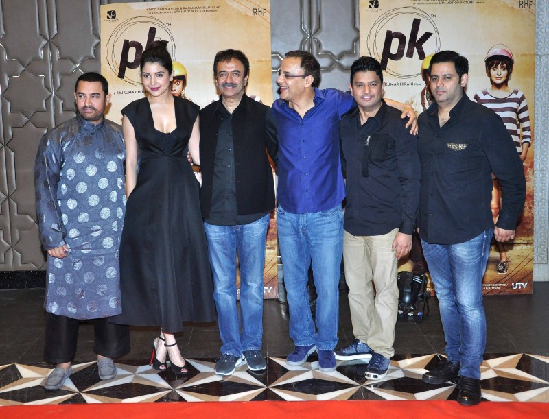 Celebs at PK Success Party PK Success Party,Amir Khan,Amitabh Bachchan,Anushka Sharma,Ranveer Singh,Deepika Padukone,PK Success party pics,PK Success party images,PK Success party photos,PK Success party stills,PK Success party pictures