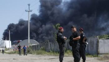 Fuel Depot Blaze,Massive fire,Ukraine fuel depot,Ukraine Fuel Depot,fuel depot,massive fire at a Ukrainian fuel depot