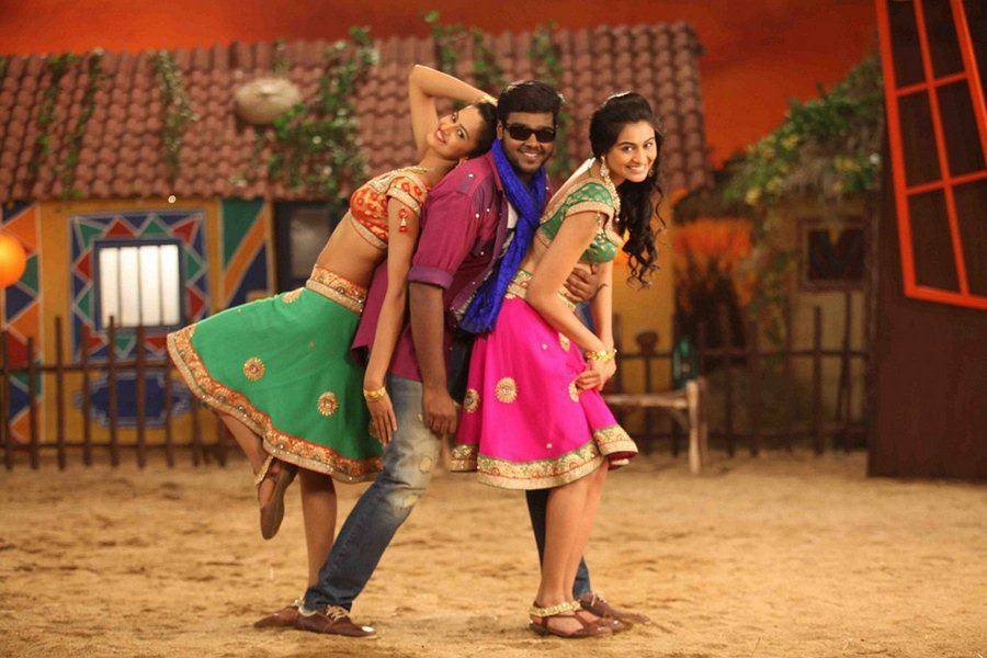 Shanmugapandian Sagaptham,tamil movie Sagaptham,Sagaptham movie stills,Shanmugapandian,vijaykanth son