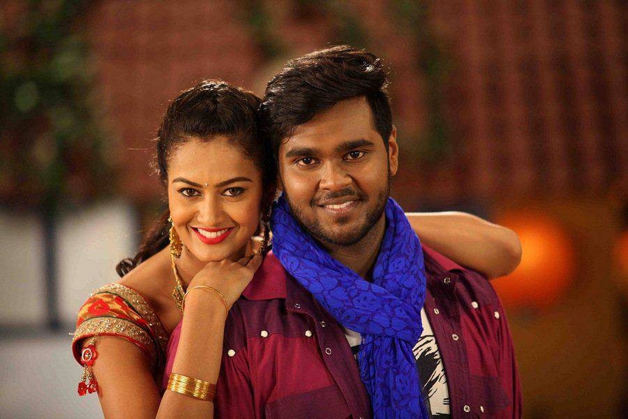 Shanmugapandian Sagaptham,tamil movie Sagaptham,Sagaptham movie stills,Shanmugapandian,vijaykanth son