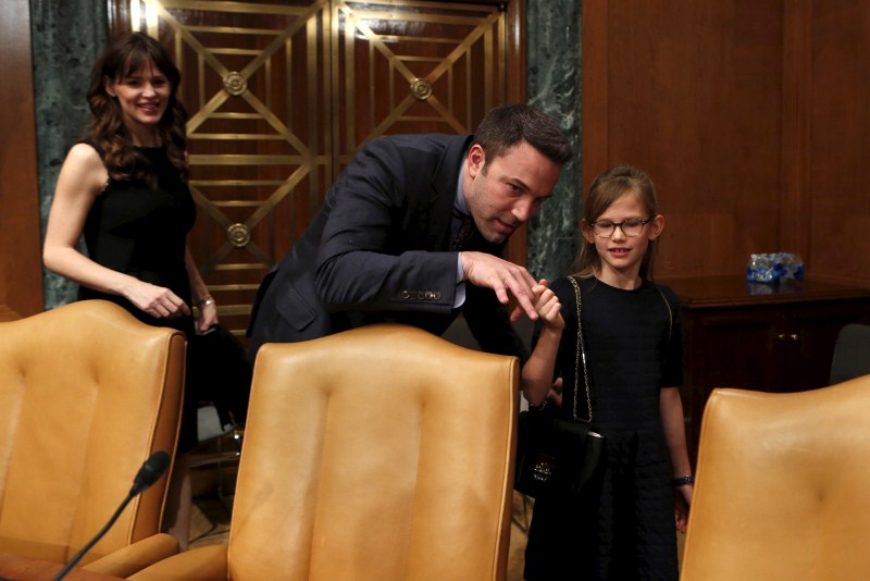 Actor Ben Affleck, actress Jennifer Garner and their daughter Violet Affleck Fathers' Day,Fathers' Day 2015,Hollywood celebs with their Kids,celebs with their Kids,Happy Father's Day,dads and their kids,celebrities with their kids,celebrity kids