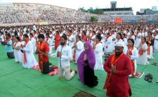 Anandiben Patel at International Yoga Day Celebration,Arvind Kejriwal at International Yoga Day Celebration,Devendra Fadnavis at International Yoga Day Celebration,DR Rama Singh at International Yoga Day Celebration,Siddaramaiah at International Yoga Day