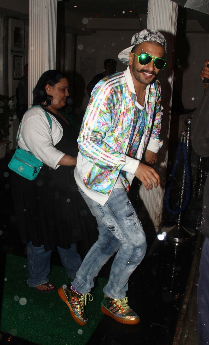 Actor Ranveer Singh at Shanoo Sharma Birthday Party Shanoo Sharma Birthday Party,celebs at Shanoo Sharma Birthday Party,Shanoo Sharma Birthday Party pics,Shanoo Sharma Birthday Party images,Shanoo Sharma Birthday Party photos,Shanoo Sharma Birthday Party stills,Shanoo Sharma Birthday Party pictures,Ranveer
