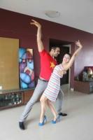 Amisha Patel,Amisha Patel learns western dance from Sandip Soparrkar,Amisha Patel learns dance from Sandip Soparrkar,Sandip Soparrkar,Amisha Patel dance,Amisha Patel pics,Amisha Patel images,Amisha Patel photos,Amisha Patel stills,Amisha Patel learns west