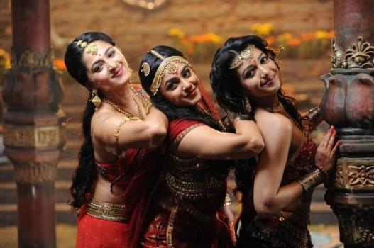 Anushka Shetty, Nithya Menon and Catherine Tresa