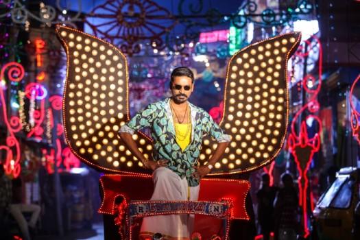Dhanush Latest Pics from Maari Movie