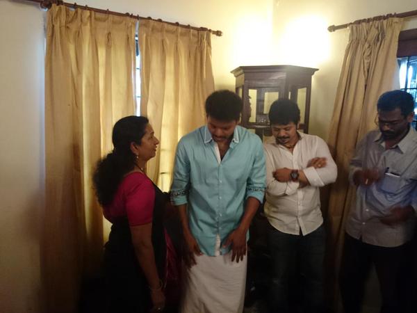 Ilayathalapathy Vijay and his mother Mrs. Shoba Chandrasekha Vijay,Vijay 59 Movie Pooja,Vijay 59 Movie launch,Samantha,Amy Jackson,ilayathalapathy vijay,atlee,GV Prakash,Vijay 59 Movie Launch,Vijay 59 Movie Launch pics,Vijay 59 Movie Launch images,Vijay 59 Movie Launch photos,Vijay 59 Movie Launch stills