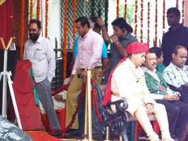 Salman Khan,Salman Khan's new look for Prem Ratan Dhan Payo,Prem Ratan Dhan Payo,Salman Khan in Prem Ratan Dhan Payo,Prem Ratan Dhan Payo song,Prem Ratan Dhan Payo movie,Prem Ratan Dhan Payo on the sets,prem ratan dhan payo photo leaked