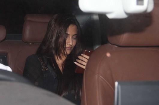 Sonam Kapoor Snapped at Arjun Kapoor House