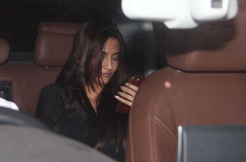 Sonam Kapoor Snapped at Arjun Kapoor House Sonam Kapoor,Sonam Kapoor Snapped at Arjun Kapoor House,actress Sonam Kapoor,Arjun Kapoor,Arjun Kapoor bithday,Arjun Kapoor bithday party