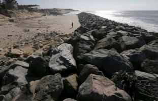 France's Vanishing Beaches,Vanishing Beaches,France Beaches,Vanishing beach,Battle of the beaches,vanishing coastline,huge waves