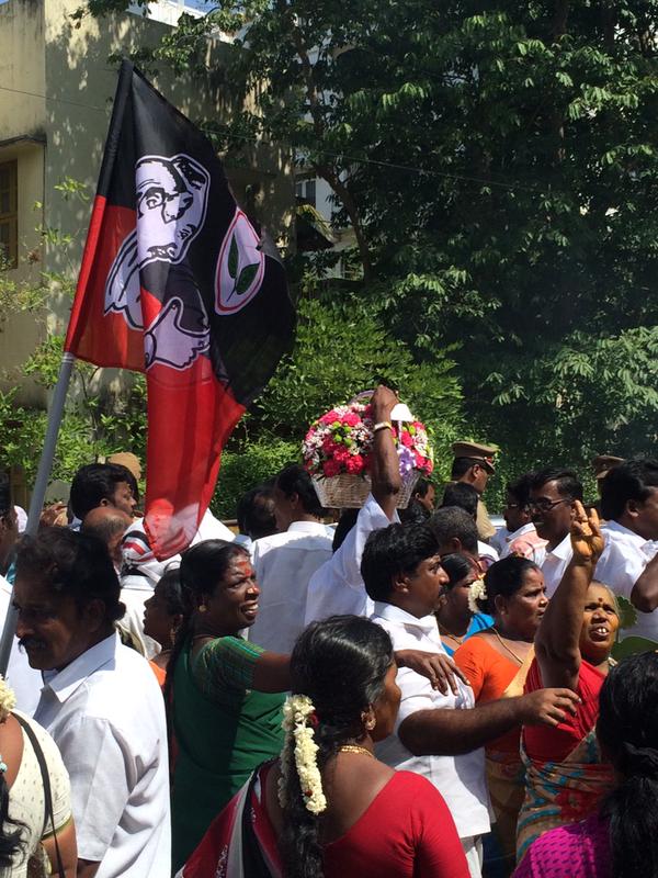 Jayalalithaa Supporters Celebrate her Victory in RK Nagar Constituency Jayalalithaa leads in RK Nagar constituency,Jayalalithaa,RK Nagar constituency,RK Nagar,RK Nagar By-Poll Results