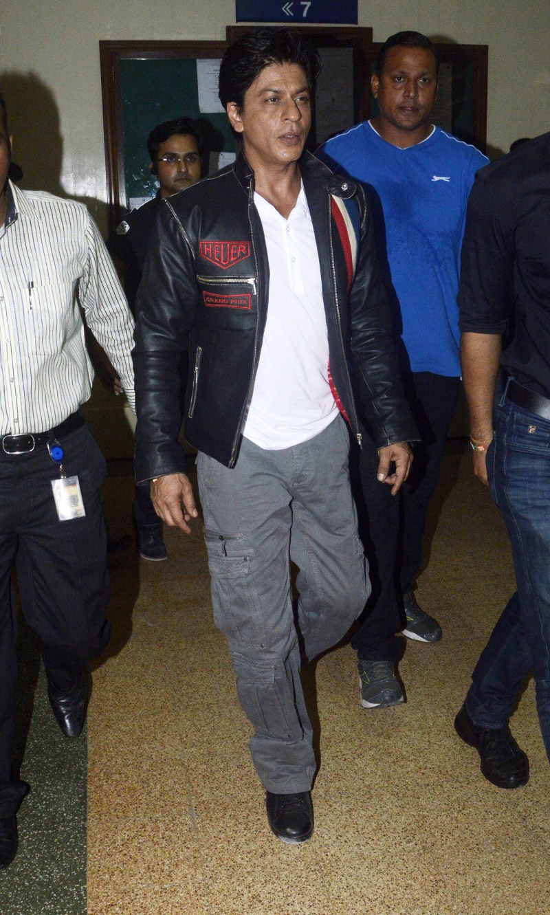 Shahrukh Khan Latest Pics Shahrukh Khan,Shahrukh Khan Launches Tag Heuer's Don't Crack Under Pressure initiative,Shahrukh Khan Launches Tag Heuer's,SRK Launches Tag Heuer's Don't Crack Under Pressure initiative,Shahrukh Khan latest pics,Shahrukh Khan latest images,Shahrukh Khan la