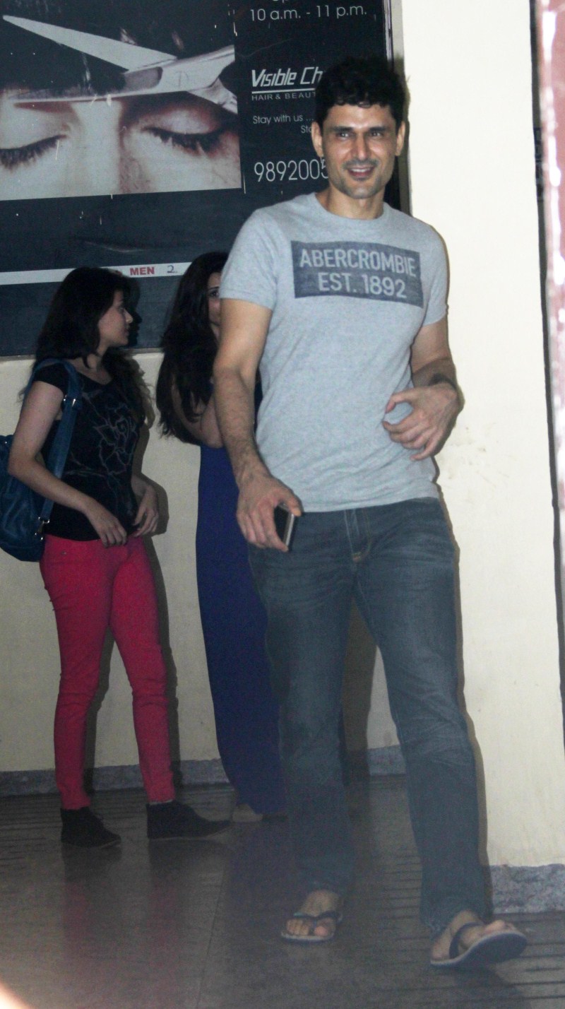 Celebs spotted at PVR Juhu Salman Khan,Daisy Shah,Sneha Ullal,Salman Khan spotted at PVR Juhu,Daisy Shah spotted at PVR Juhu,Sneha Ullal spotted at PVR Juhu,Salman Khan pics