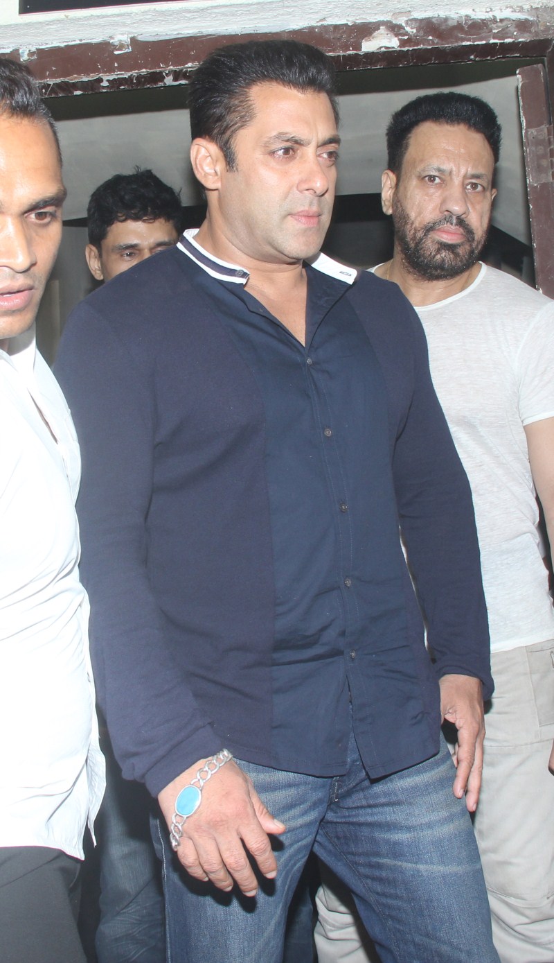 Bajrangi Bhaijaan Special Screening at PVR Bajrangi Bhaijaan Screening,Salman Khan,Bajrangi Bhaijaan Screening at PVR,Salman Khan at Bajrangi Bhaijaan Screening at PVR,Salman Khan pics,Salman Khan images,Salman Khan photos,Salman Khan stills,Bajrangi Bhaijaan,Bajrangi Bhaijaan movie,Bajrangi Bhaij