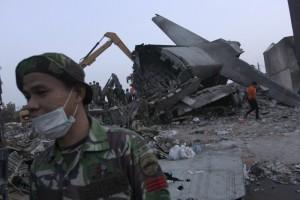 Indonesian Air Force plane crashes,Indonesian Air Force,Air Force plane crashes,plane crashes,Hercules C-130 plane,Air Force Hercules C-130,Indonesian Air Force Plane Crash