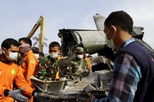 Indonesian Air Force plane crashes,Indonesian Air Force,Air Force plane crashes,plane crashes,Hercules C-130 plane,Air Force Hercules C-130,Indonesian Air Force Plane Crash